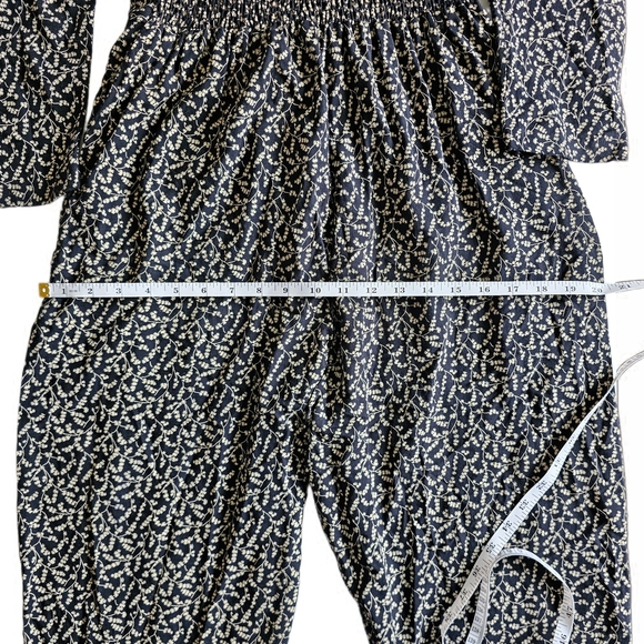 Molly Malloy Vintage Romper 80s 90s Floral Black White Jumpsuit - Picture 14 of 16